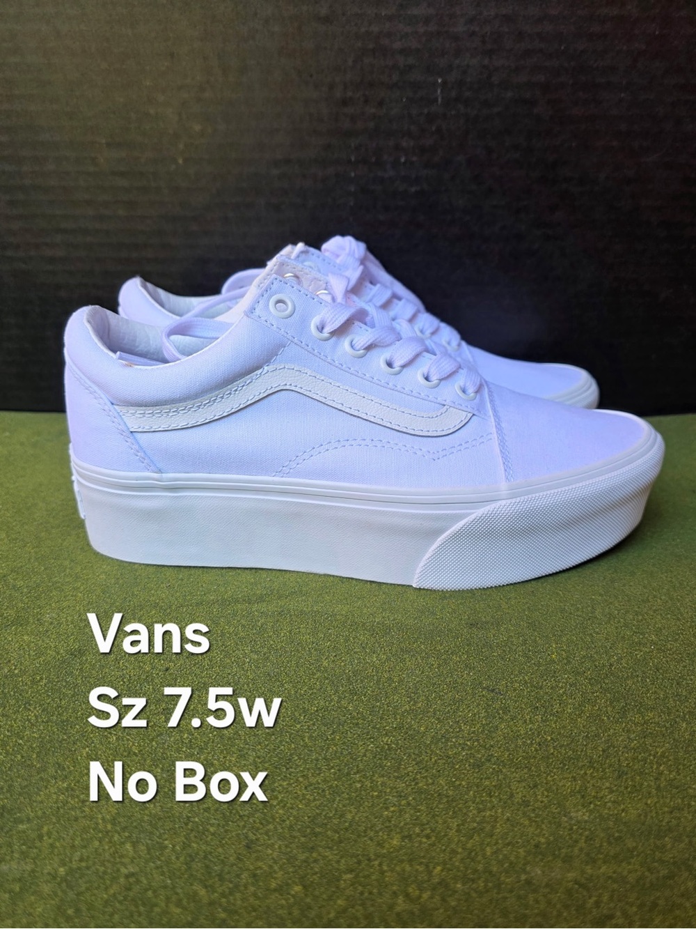 Vans Platform Old Skool Sneakers - White - Women